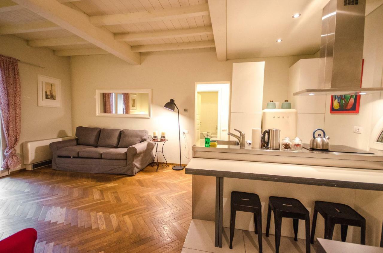 Azeglio Apartment, A Due Passi Da Piazza Maggiore Bologna Eksteriør bilde